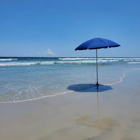 Summer Trips- Short Walk To The Beach!